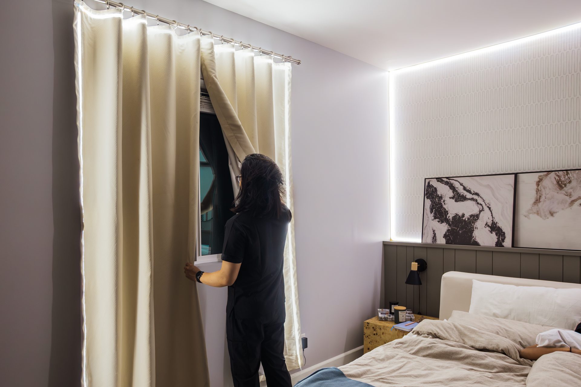 Full control of your light and dark.